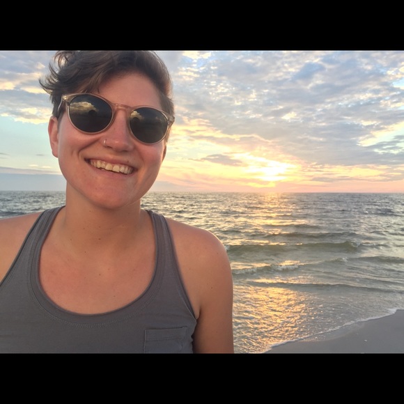 Meet your Posher, Guinevere - Picture 8 of 10